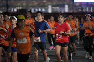 BIB: 22365, 68205, 25759
                            <button type="button" onclick="openModal(21006925)" class="btn btn-primary btn-sm float-right btn-popup" data-toggle="modal" data-target=".modal-high-quality">
                        <i class="fas fa-shopping-cart"></i> Add to Cart
                    </button>
                                            <button type="button" onclick="isThisMe(21006925, true)" class="btn btn-success btn-sm float-right btn-popup btn-isme hidden" data-toggle="tooltip" data-placement="bottom" title="นี่คือรูปของคุณใช่ไหม คลิกที่นี่เพื่อเอาเข้าอัลบั้ม">
                        <i class="fas fa-plus"></i> Add to album
                    </button>
                    <button type="button" onclick="isThisMe(21006925, false)" class="btn btn-warning btn-sm float-right btn-popup btn-isnotme hidden">
                        <i class="fas fa-ban"></i> Remove from album
                    </button>